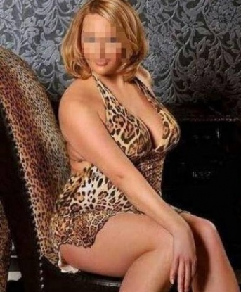 Анкета проститутки Алиночка - Фото 1, Бердигестях, 40 лет, №13515